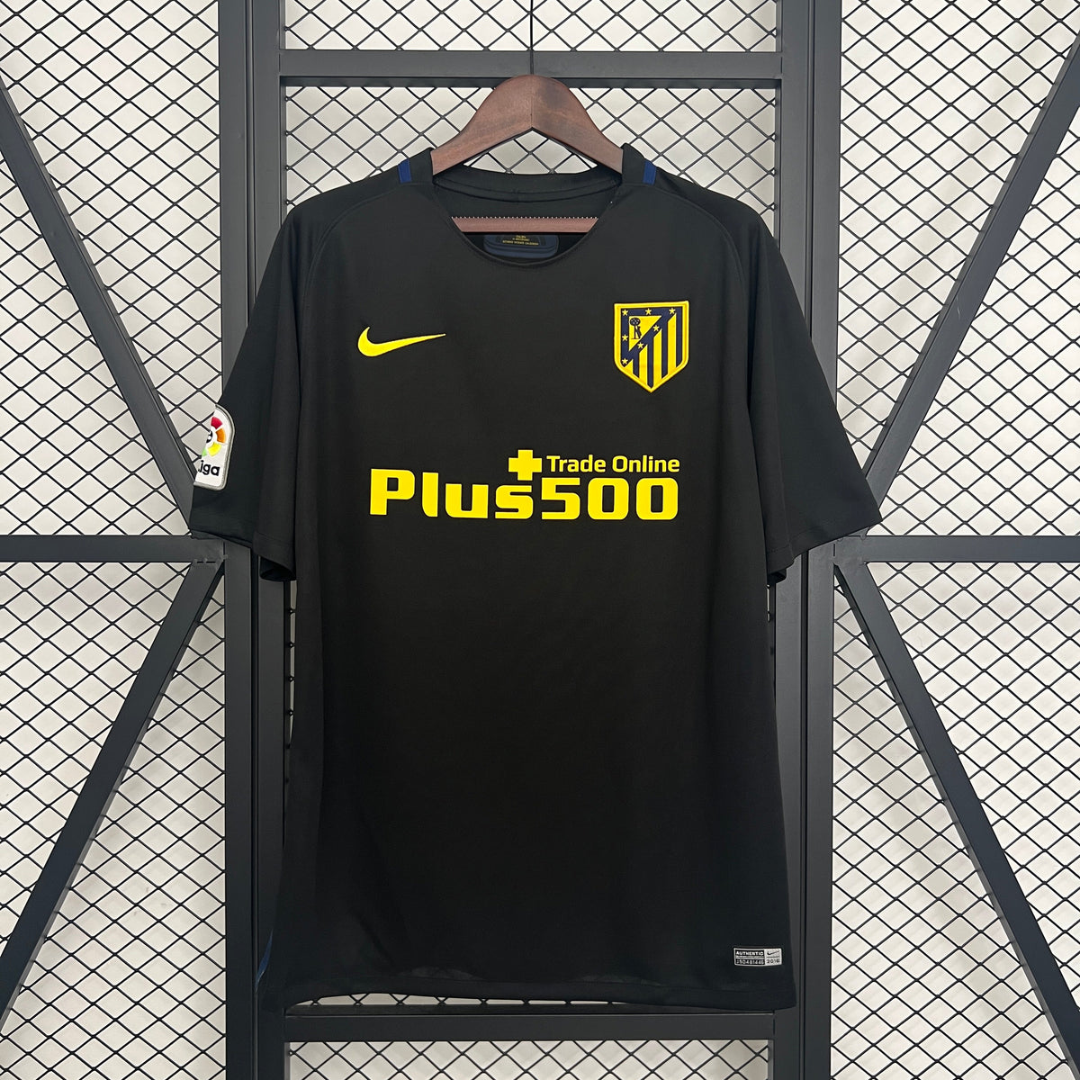 ATLÉTICO DE MADRID II 16/17 HOMBRE (RETRO)