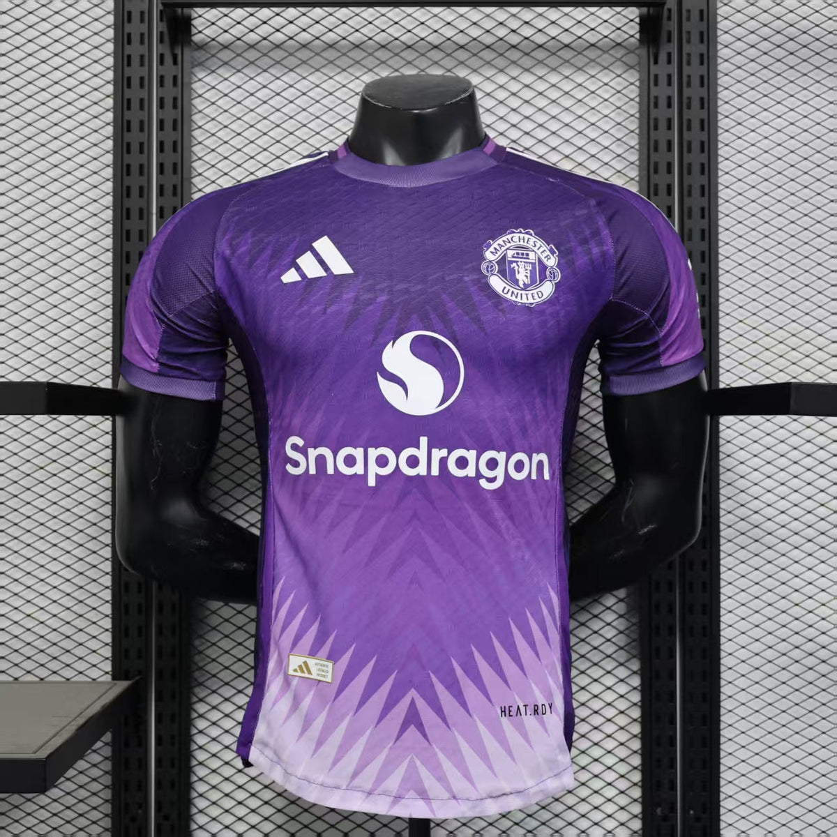 MANCHESTER UNITED EDICIÓN ESPECIAL III 25/26 HOMBRE (VERSIÓN JUGADOR)